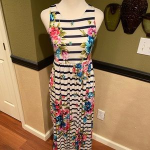 Floral & stripes maxi dress